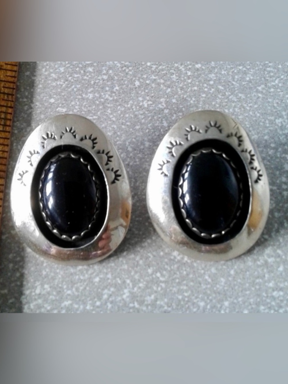 Vintage Native American Navajo Onyx Shadowbox Earrings